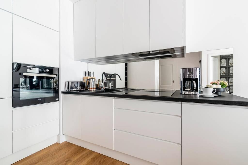 Easy Rent Apartments - Centrum 1 Lublin Bagian luar foto